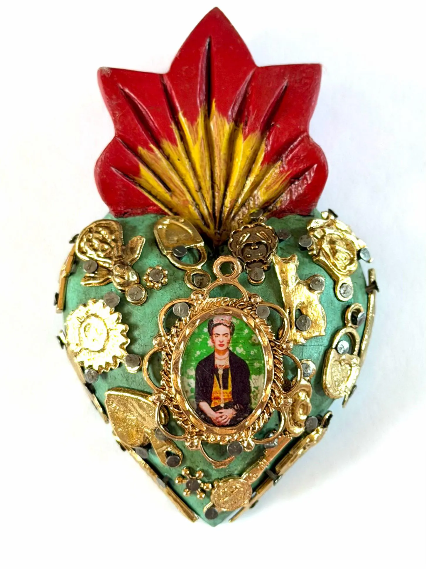 Small Frida Kahlo Wood Sacred Heart Gold Milagritos, Mexican Folk Art, Rustic Handmade Decor