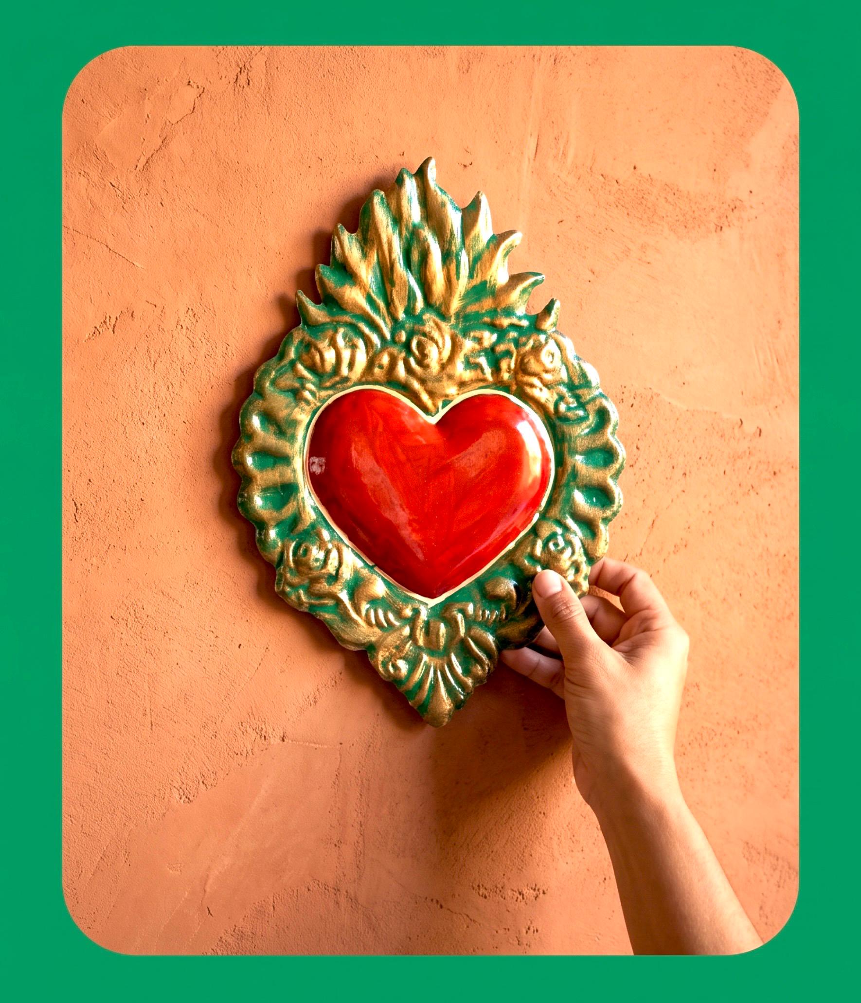 Hand-Cut Tin Heart, Housewarming Gift, Navidad Decorado 6"x 8"