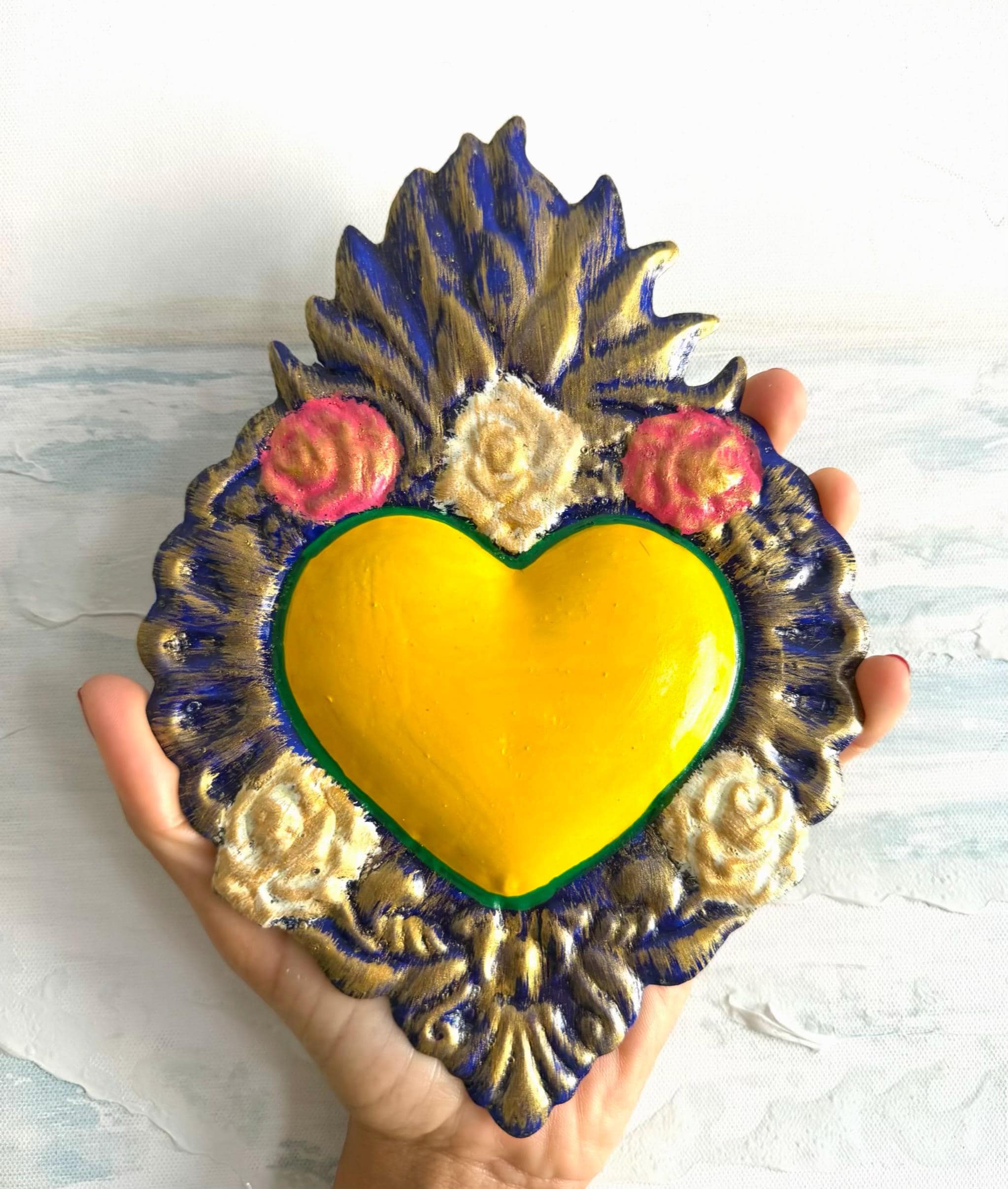 Punched Tin Heart, Vintage-Style Decor, Decorado Yellow 6"x 8"