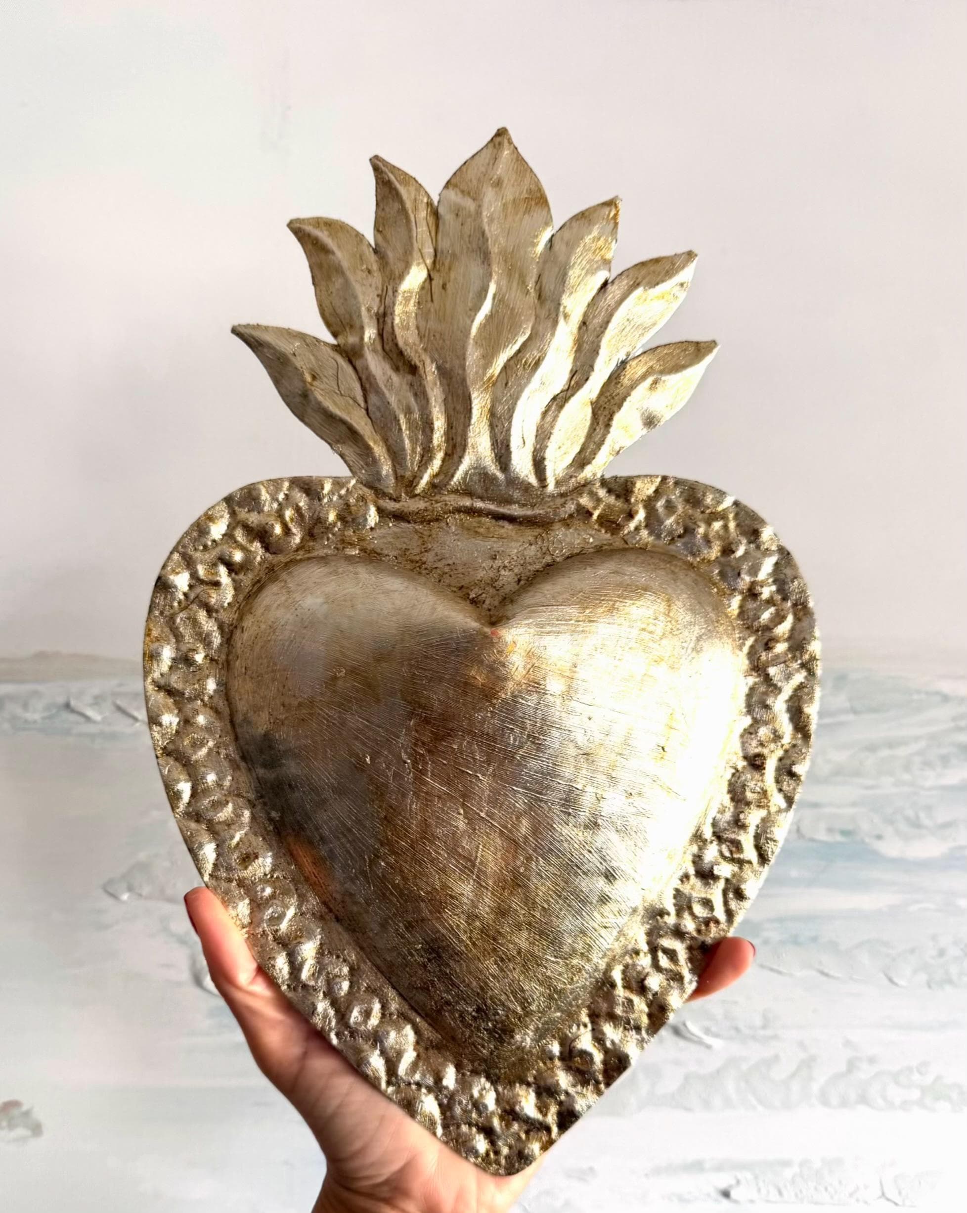 Large Hoja de Oro, Handcrafted Tin Sacred Heart Wall Art, Mexican Home Decor, Ex-Voto Milagro Style