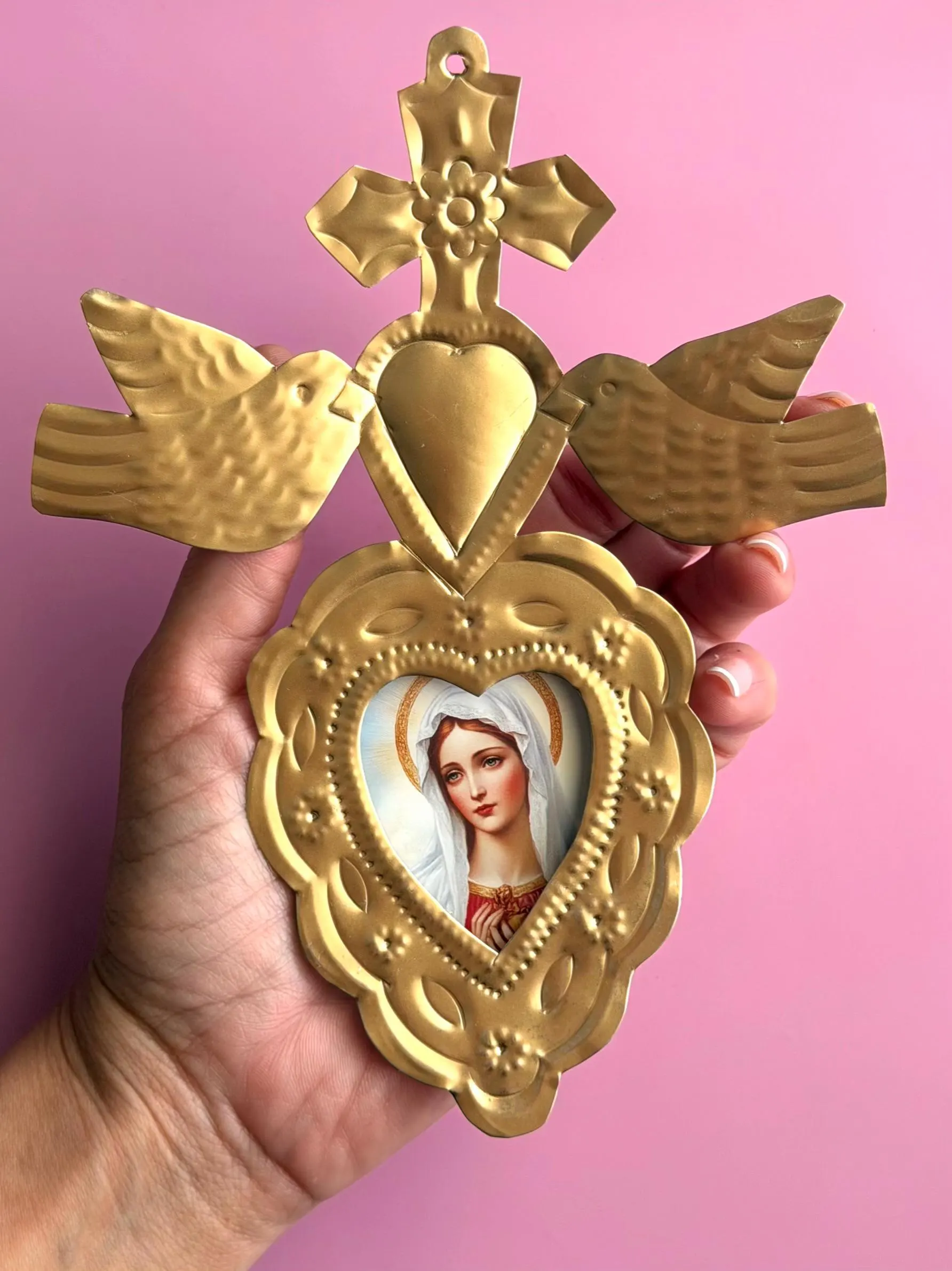 Nicho Virgin Mary
