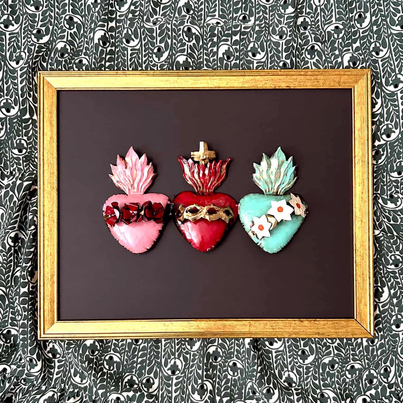 Triple Corazon Espinas de Flores y Rosas