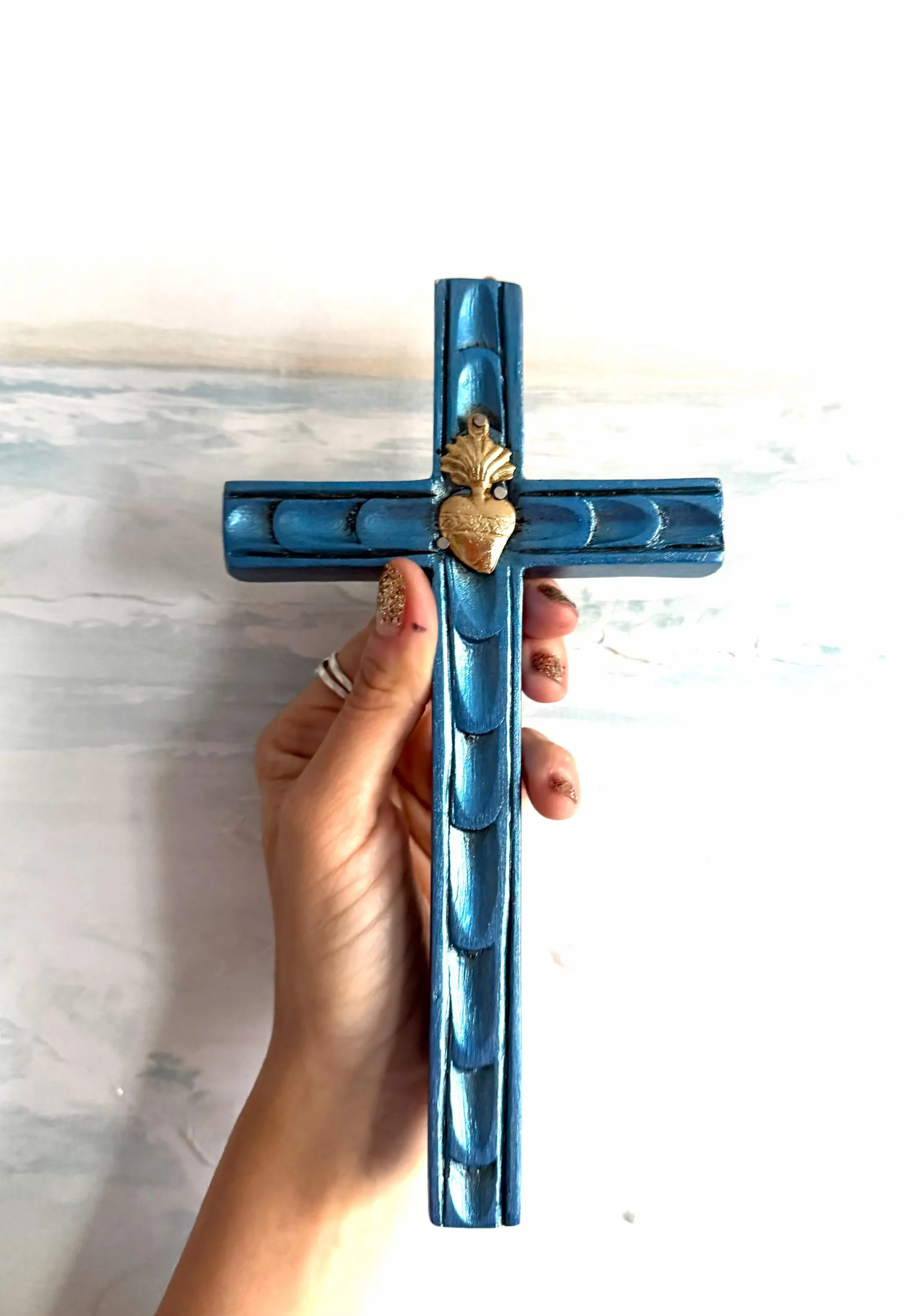 Cruz Tallada 8"