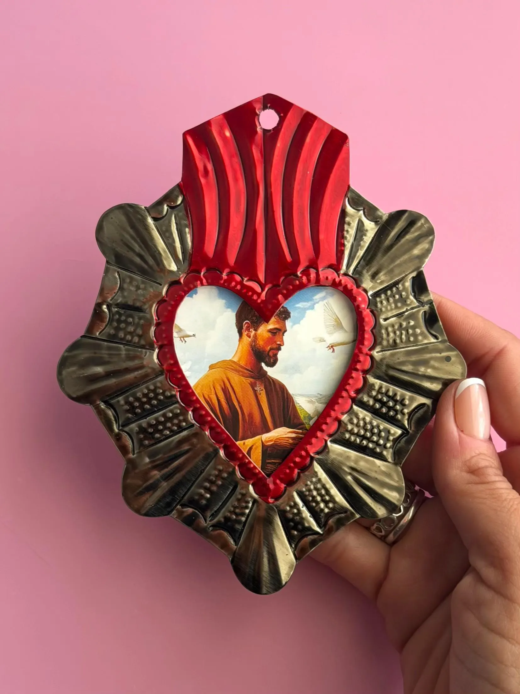 Painted Tin Heart, Farmhouse Wall Decor, Nicho Saint Francis Of Assisi