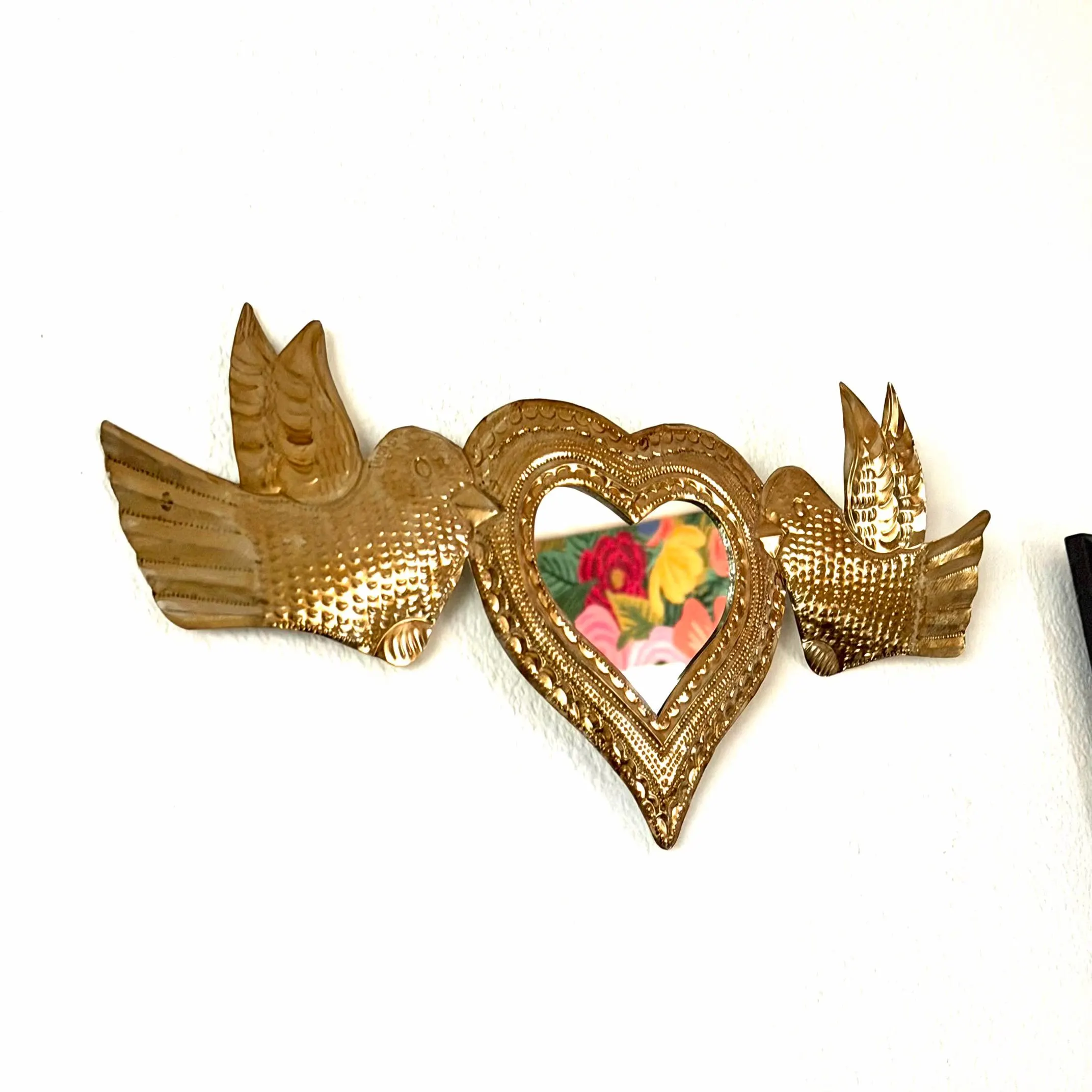 Hojalata Sacred Heart, Gift For Her, XL Vintage Mirror